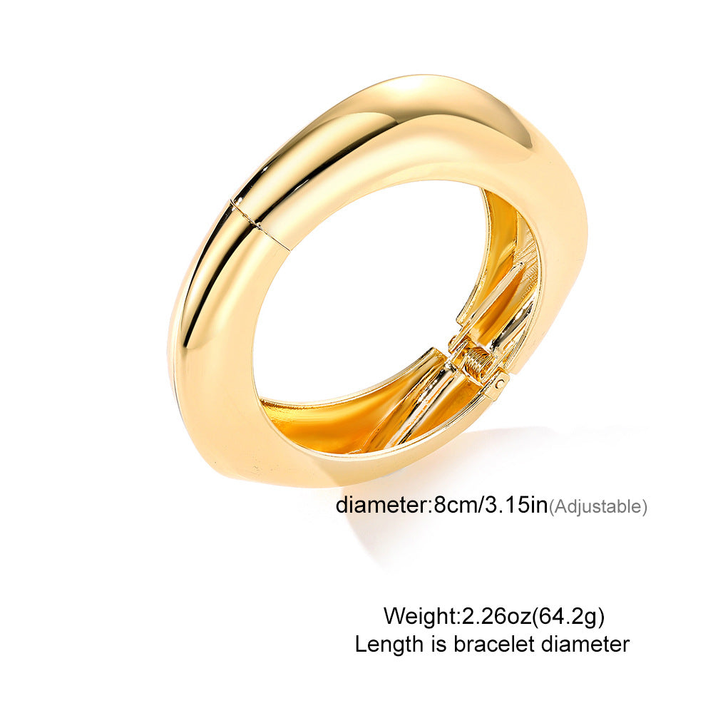 Women's Exaggerated Metal Glossy Surface Bracelet